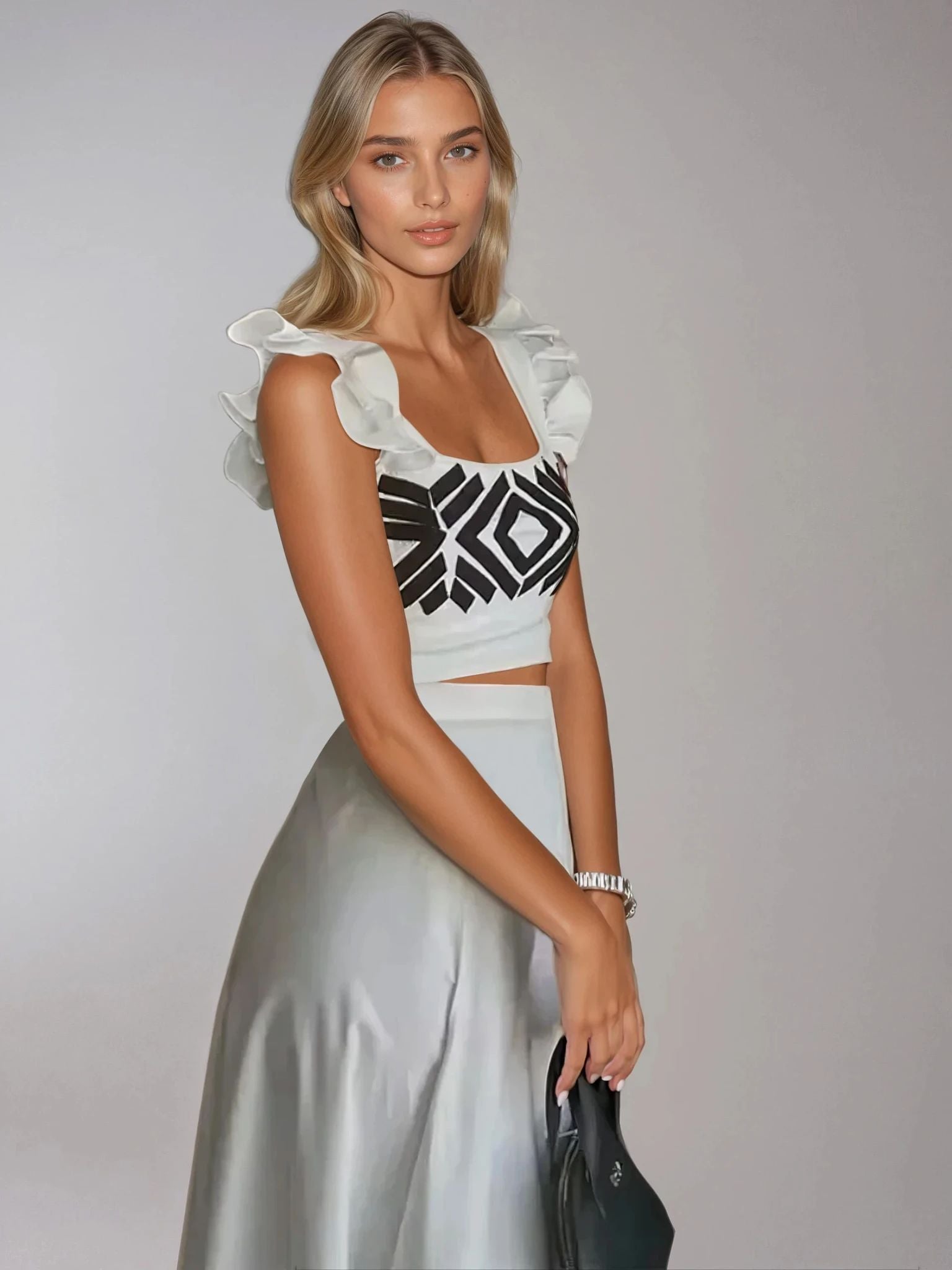 Cristeta – Compleu Damă Elegant cu Fustă și Top Chic Feminin